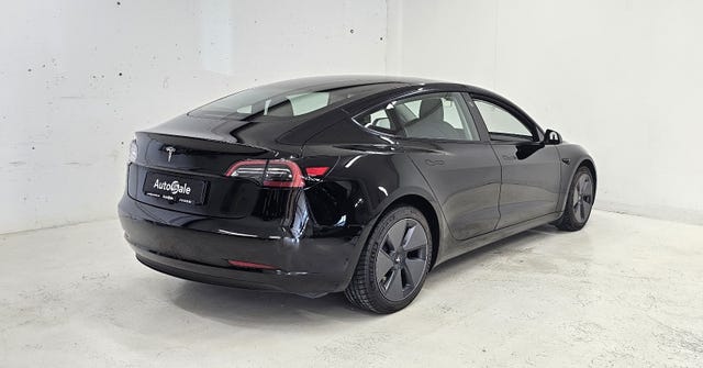 LRW3E7FR9NC608180 2022 TESLA MODEL 3-5