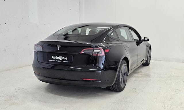 2022 TESLA MODEL 3 - 7