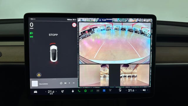 2022 TESLA MODEL 3 - 30