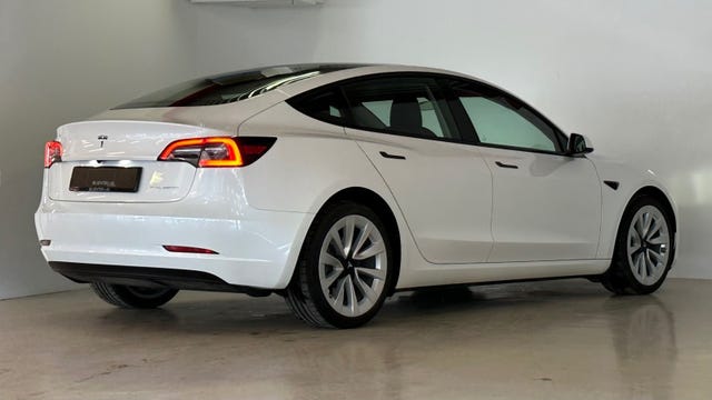 2022 TESLA MODEL 3 - 14