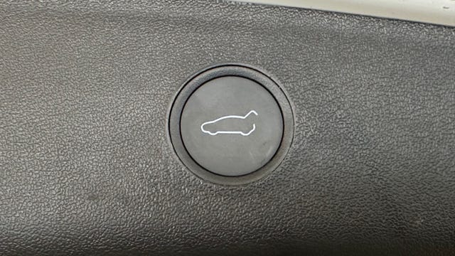 2022 TESLA MODEL 3 - 37