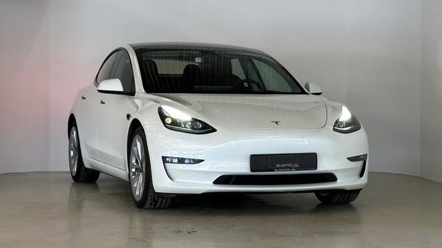 LRW3E7EK9NC502087 2022 TESLA MODEL 3-4