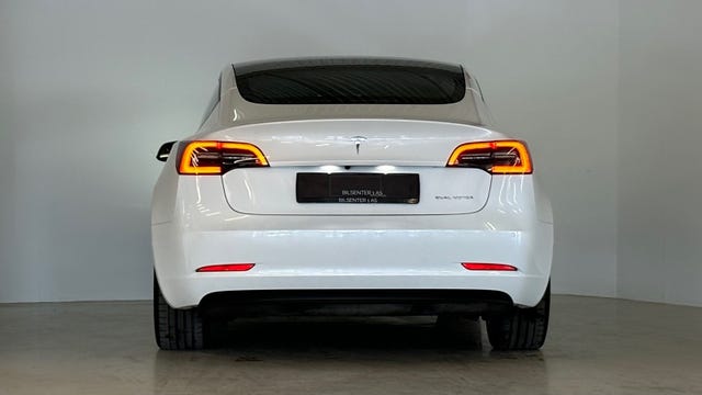 2022 TESLA MODEL 3 - 12