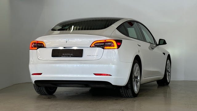2022 TESLA MODEL 3 - 13