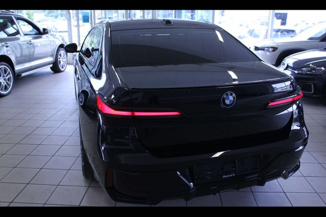 2023 BMW I7 - 6