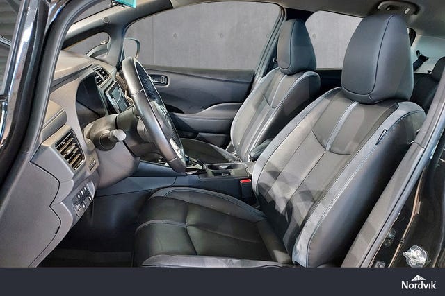 2021 NISSAN LEAF - 10