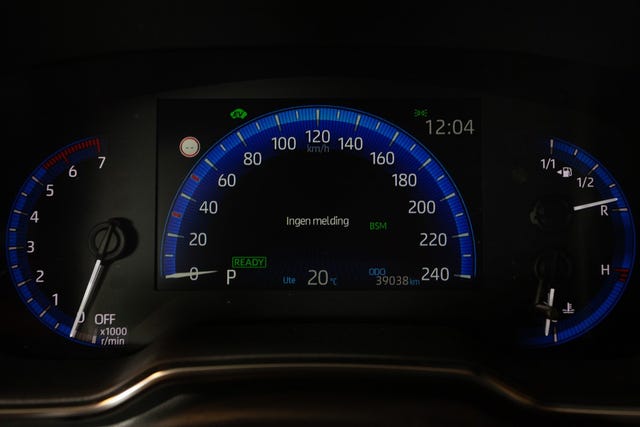 2020 TOYOTA COROLLA - 13