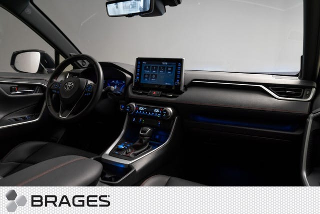 2021 TOYOTA RAV4 - 24