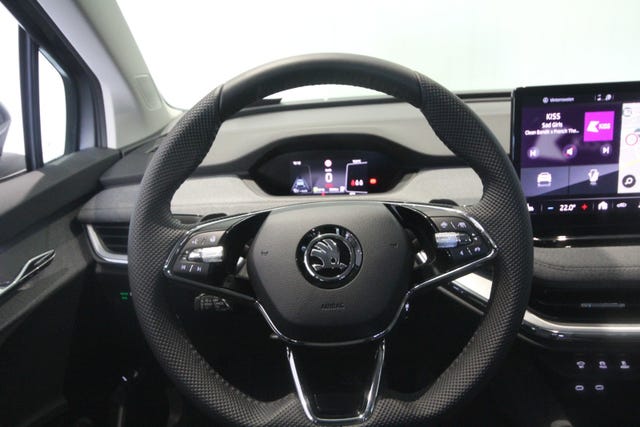 2022 SKODA ENYAQ - 23