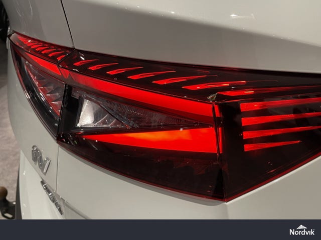 2022 SKODA ENYAQ - 36