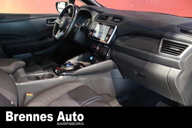 2019 NISSAN LEAF - 15