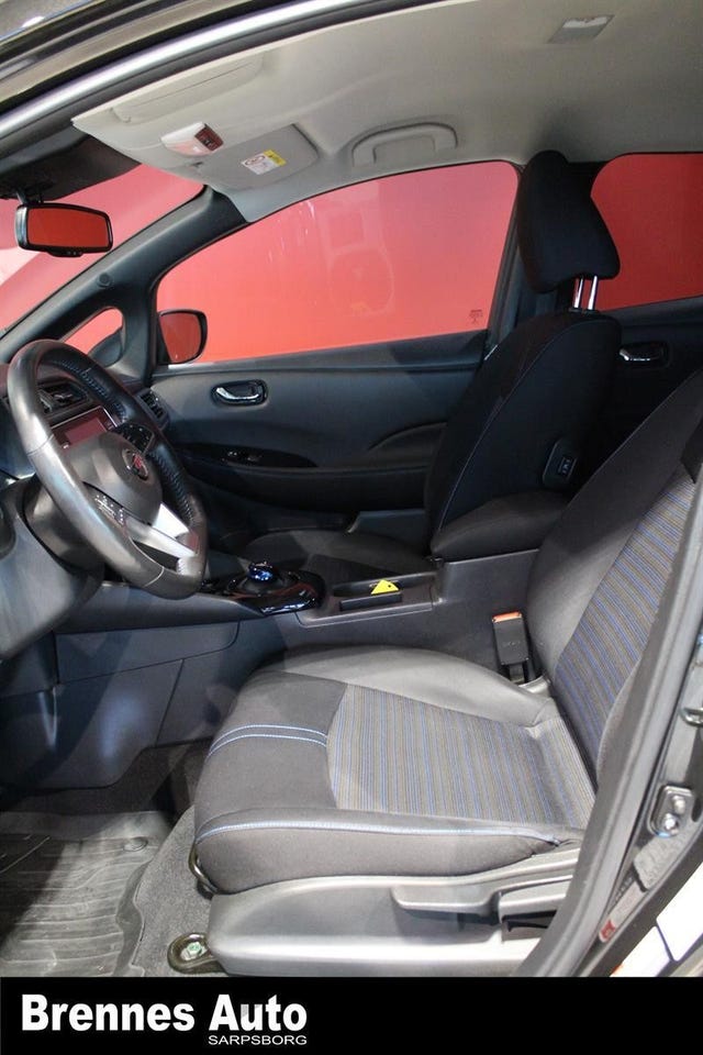 2019 NISSAN LEAF - 11