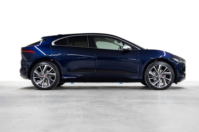 2023 JAGUAR I-PACE - 12