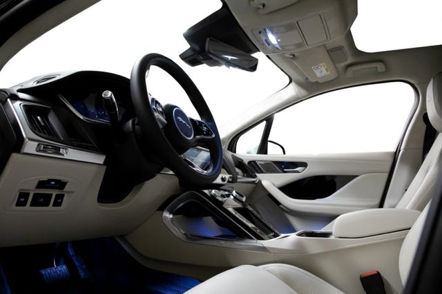 2023 JAGUAR I-PACE - 16