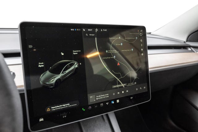 2022 TESLA MODEL 3 - 16