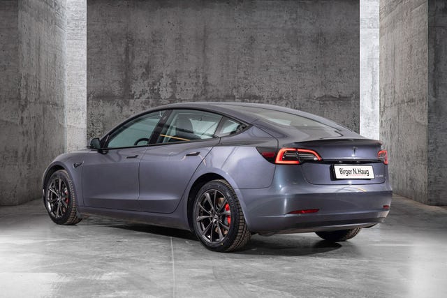 2022 TESLA MODEL 3 - 8