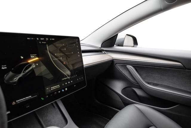 2022 TESLA MODEL 3 - 12