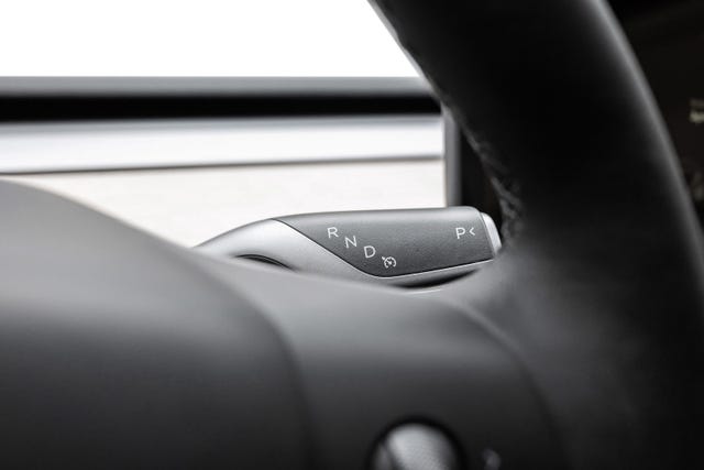 2022 TESLA MODEL 3 - 23