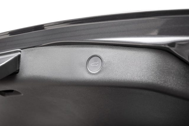 2022 TESLA MODEL 3 - 27