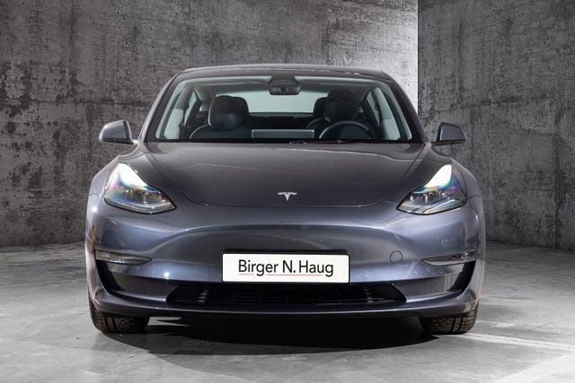 LRW3E7EL6NC514707 2022 TESLA MODEL 3-2