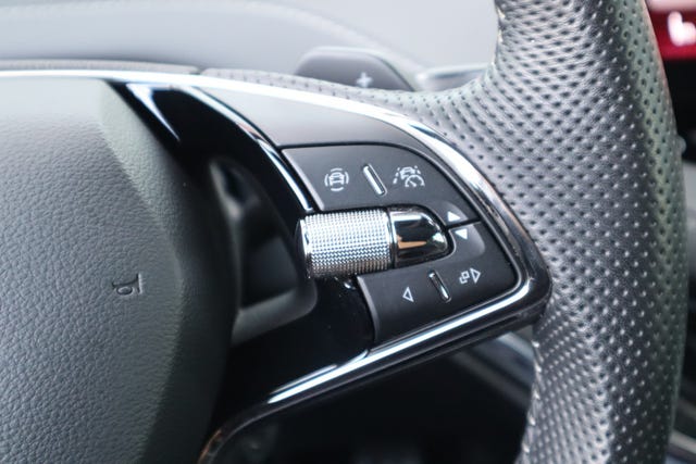 2022 SKODA ENYAQ - 16
