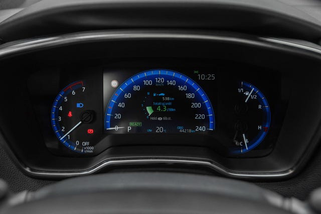 2020 TOYOTA COROLLA - 16