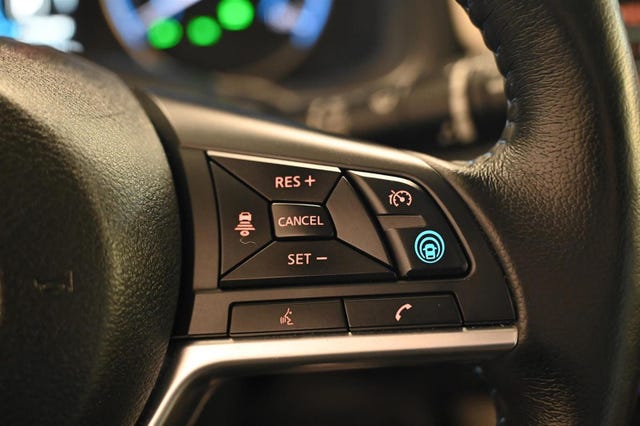 2021 NISSAN LEAF - 22