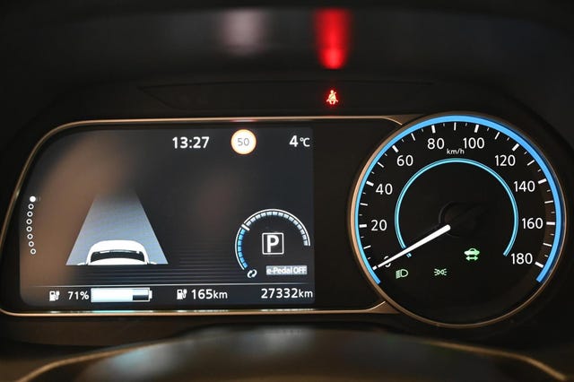 2021 NISSAN LEAF - 20