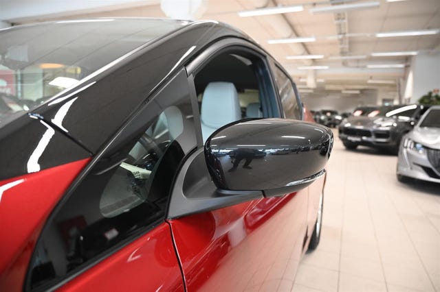 2021 NISSAN LEAF - 12