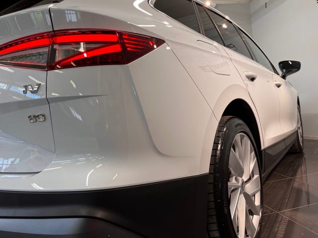 2022 SKODA ENYAQ - 21