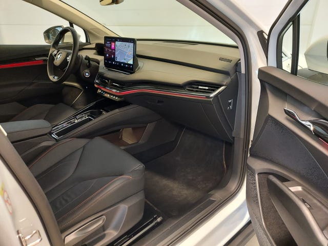 2022 SKODA ENYAQ - 36