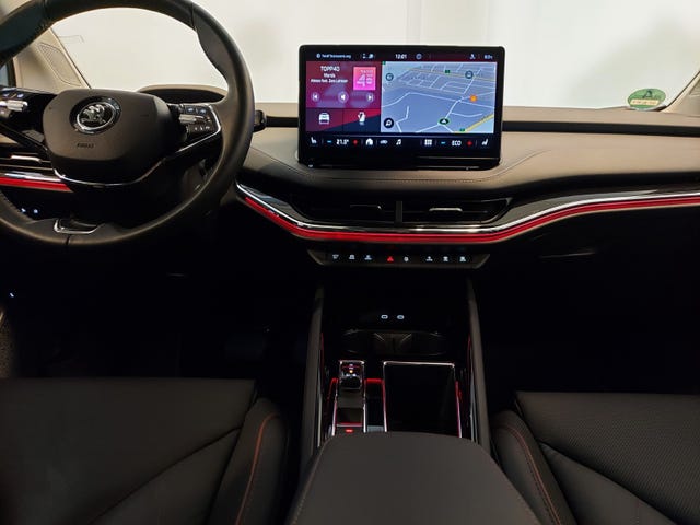 2022 SKODA ENYAQ - 33
