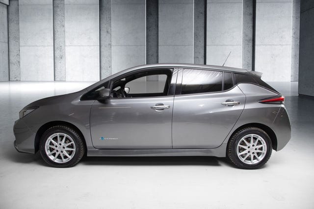 2019 NISSAN LEAF - 12