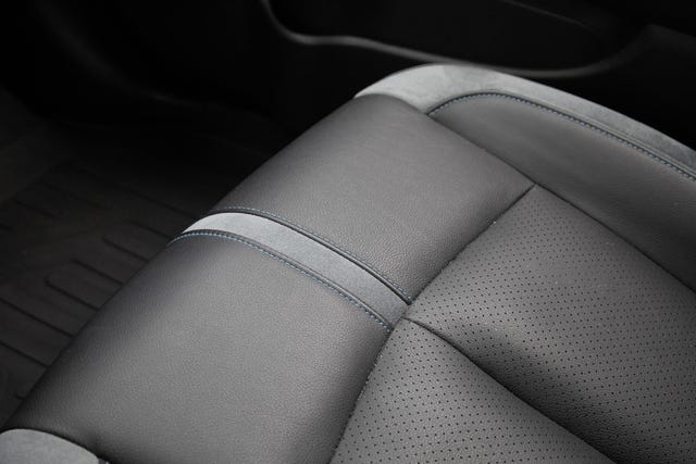 2019 NISSAN LEAF - 21