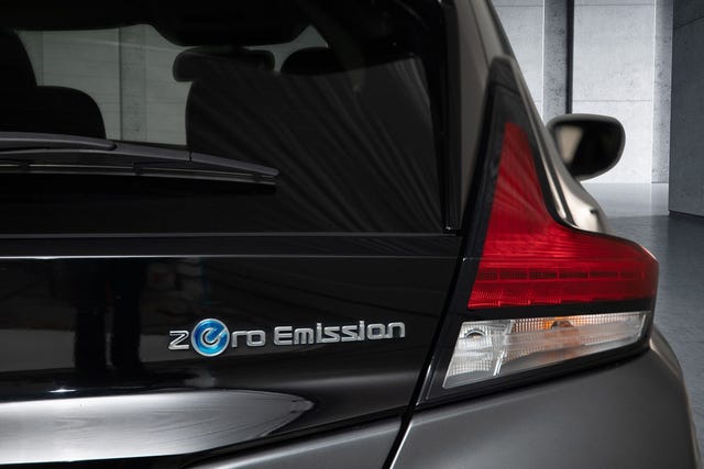 2019 NISSAN LEAF - 11