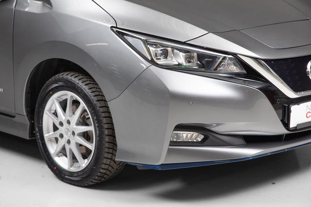 SJNFAAZE1U0069354 2019 NISSAN LEAF-2