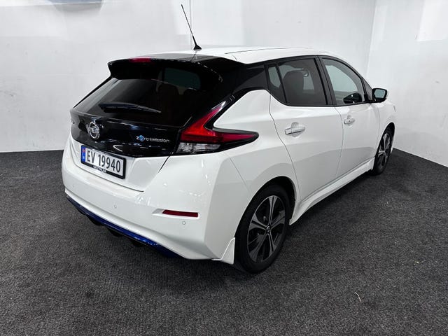 2019 NISSAN LEAF - 10