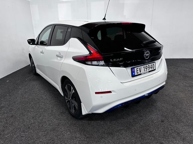 2019 NISSAN LEAF - 12