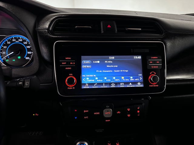 2019 NISSAN LEAF - 29