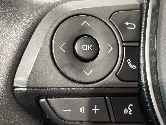 2021 TOYOTA COROLLA - 21