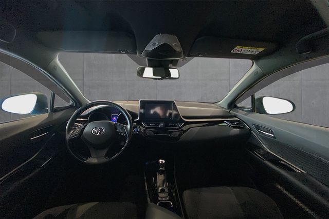 2018 TOYOTA C-HR - 11