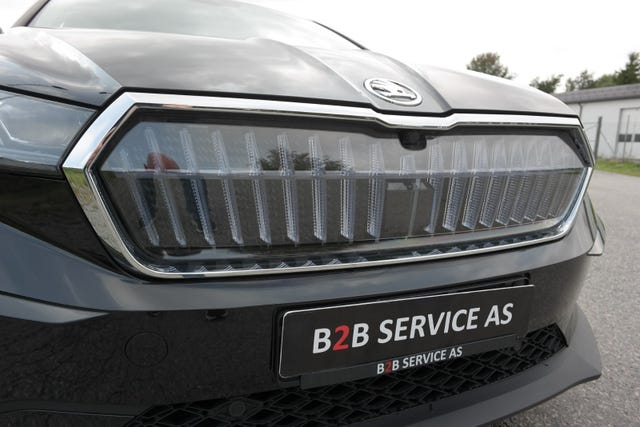 TMBLE9NY0NF056445 2022 SKODA ENYAQ-3