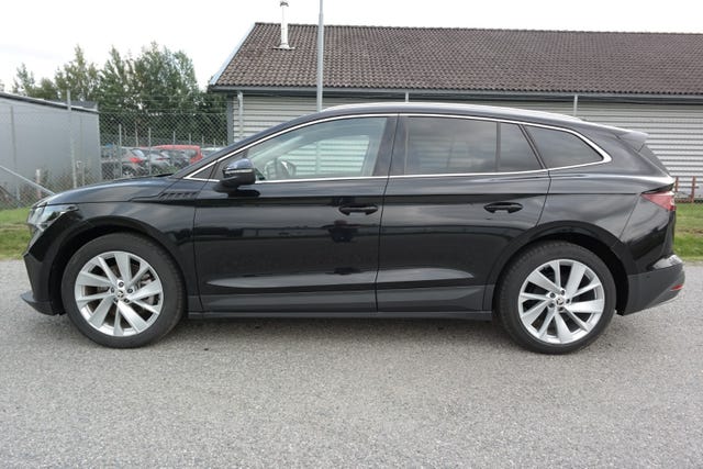2022 SKODA ENYAQ - 12