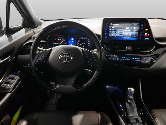 2018 TOYOTA C-HR - 11