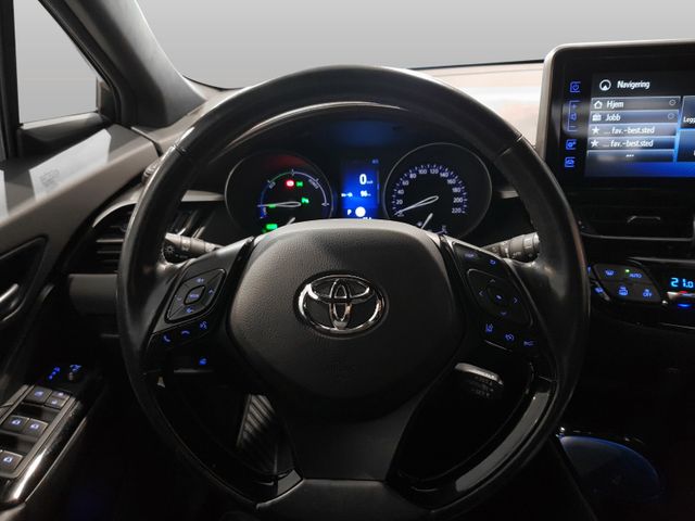 2018 TOYOTA C-HR - 12