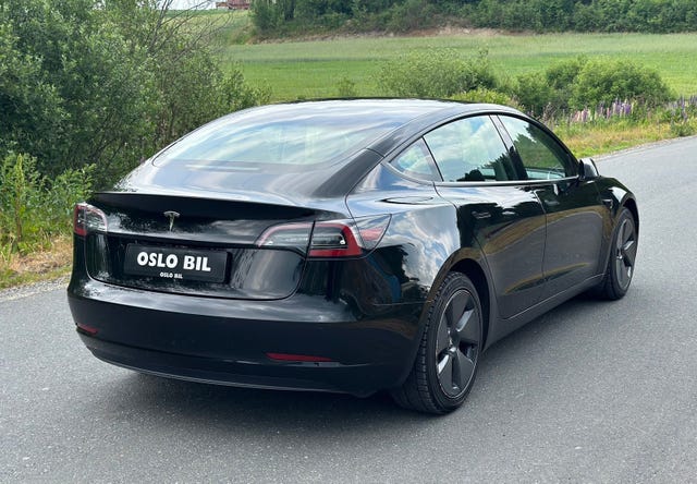 LRW3E7FA8MC368130 2022 TESLA MODEL 3-5