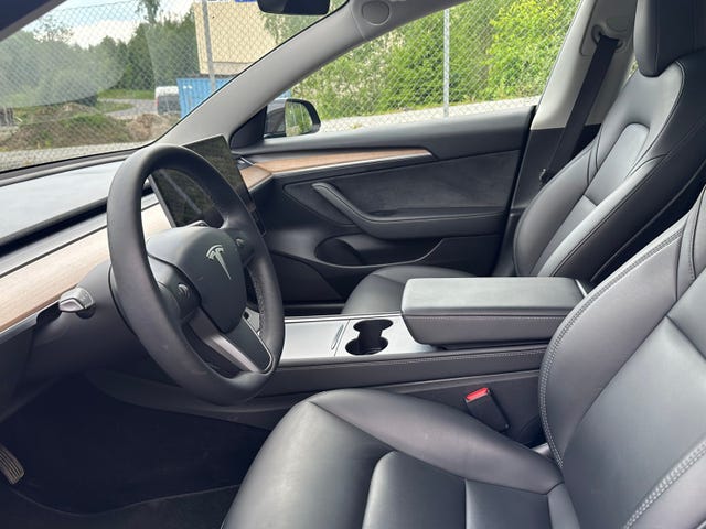 2022 TESLA MODEL 3 - 12
