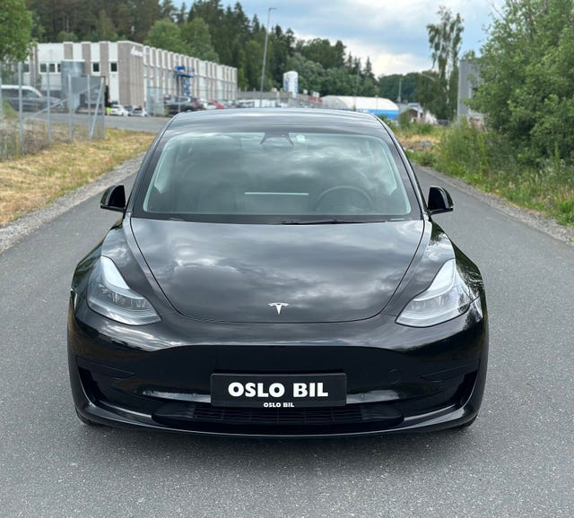 2022 TESLA MODEL 3 - 9