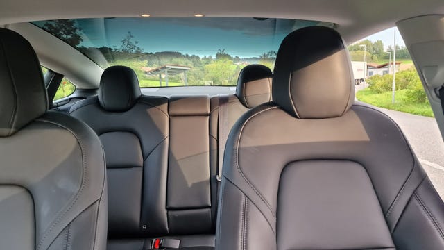 2022 TESLA MODEL 3 - 15