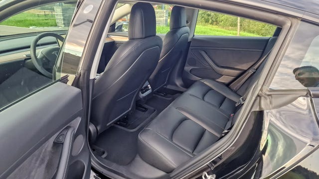 2022 TESLA MODEL 3 - 16